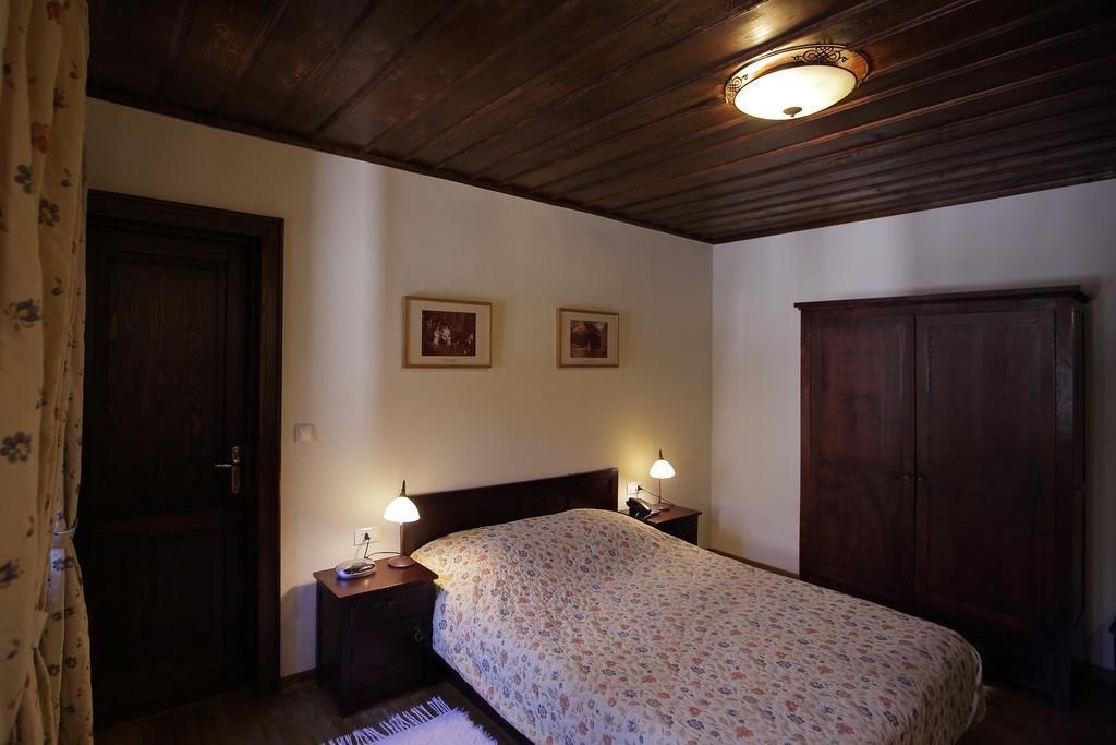 Hotel Ivanov Konak Цетине Экстерьер фото