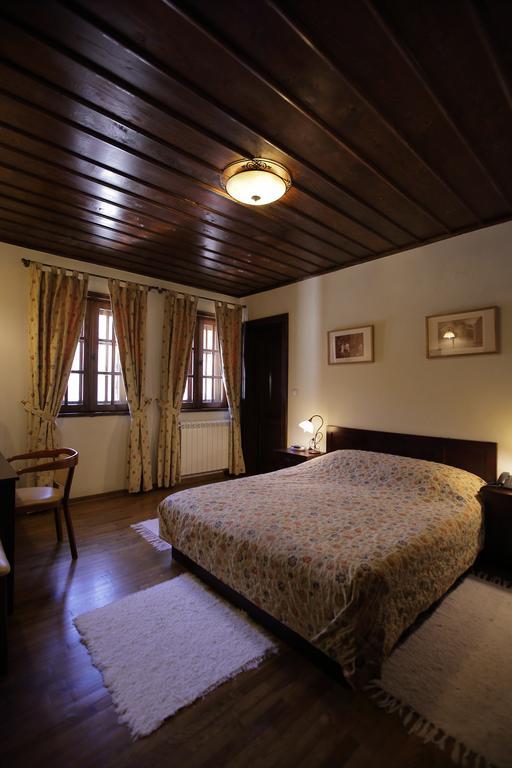 Hotel Ivanov Konak Цетине Экстерьер фото