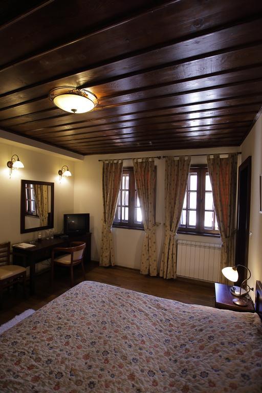 Hotel Ivanov Konak Цетине Экстерьер фото